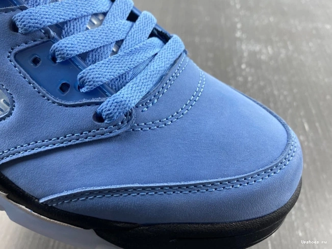 DV1310-401 5 RETRO Air  Jordan  “UNC” 1020